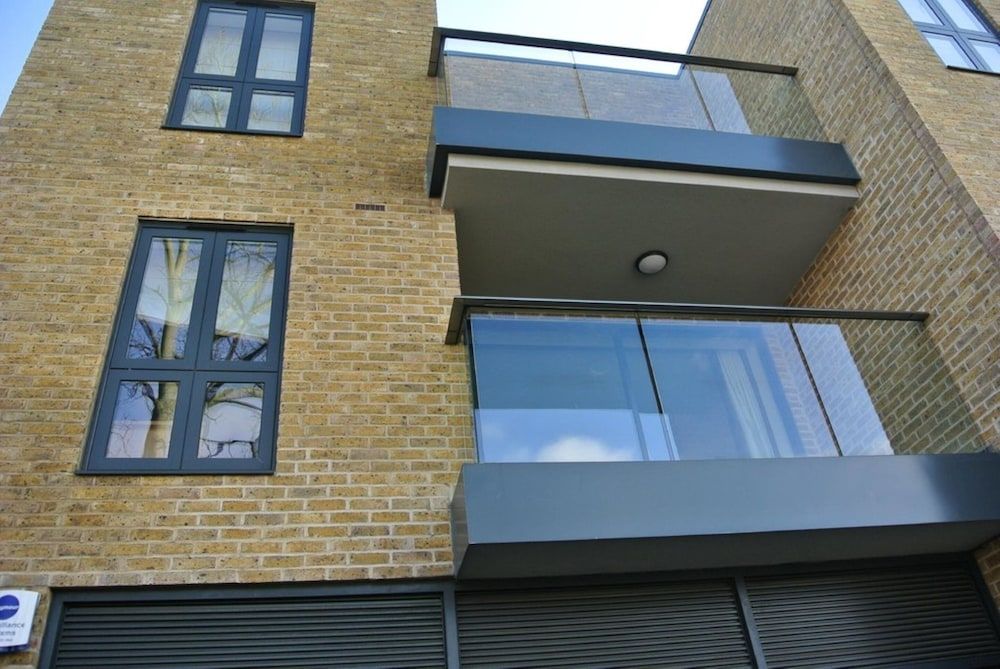 undefined Lodge Drive Apartments 5