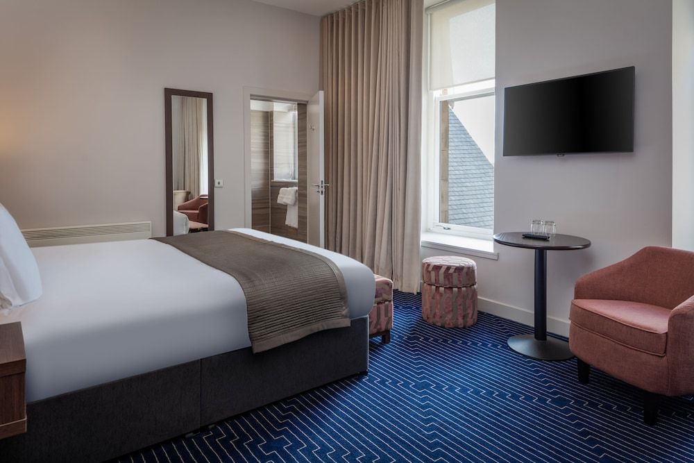 Hotel Colessio Family Room (with Sofa Bed) 2