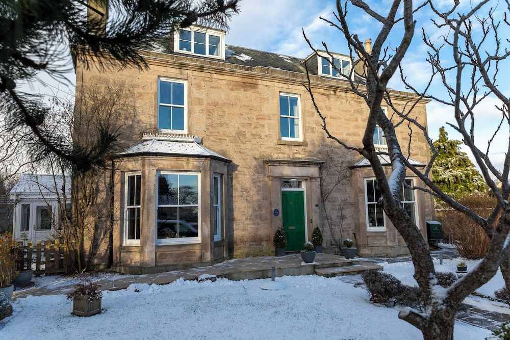 Cawdor House