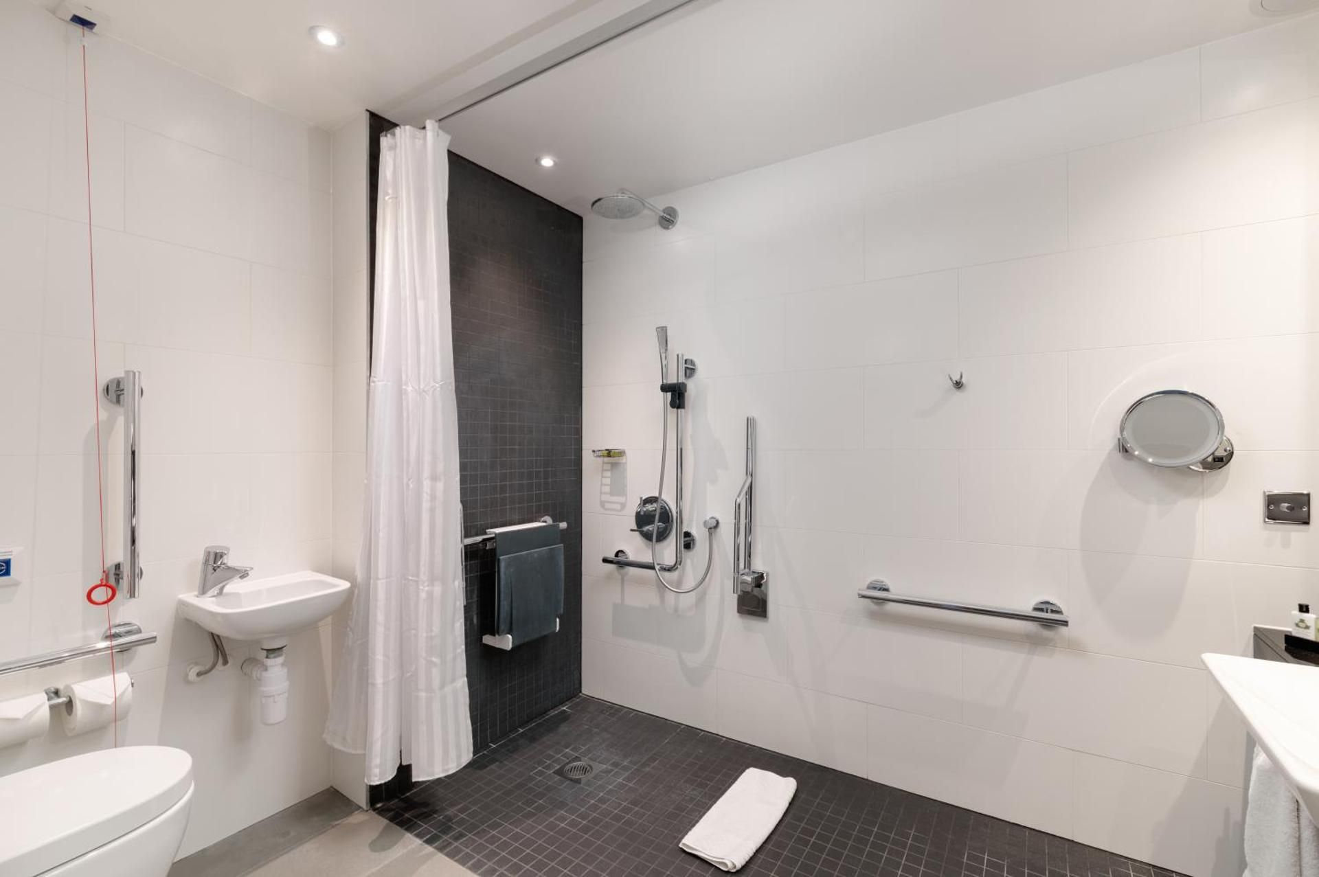 Classic King Room - Accessible