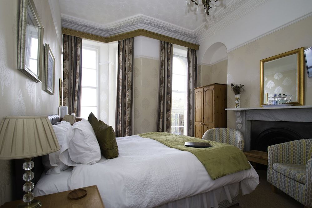 Superior Double or Twin Room, Ensuite, Sea View