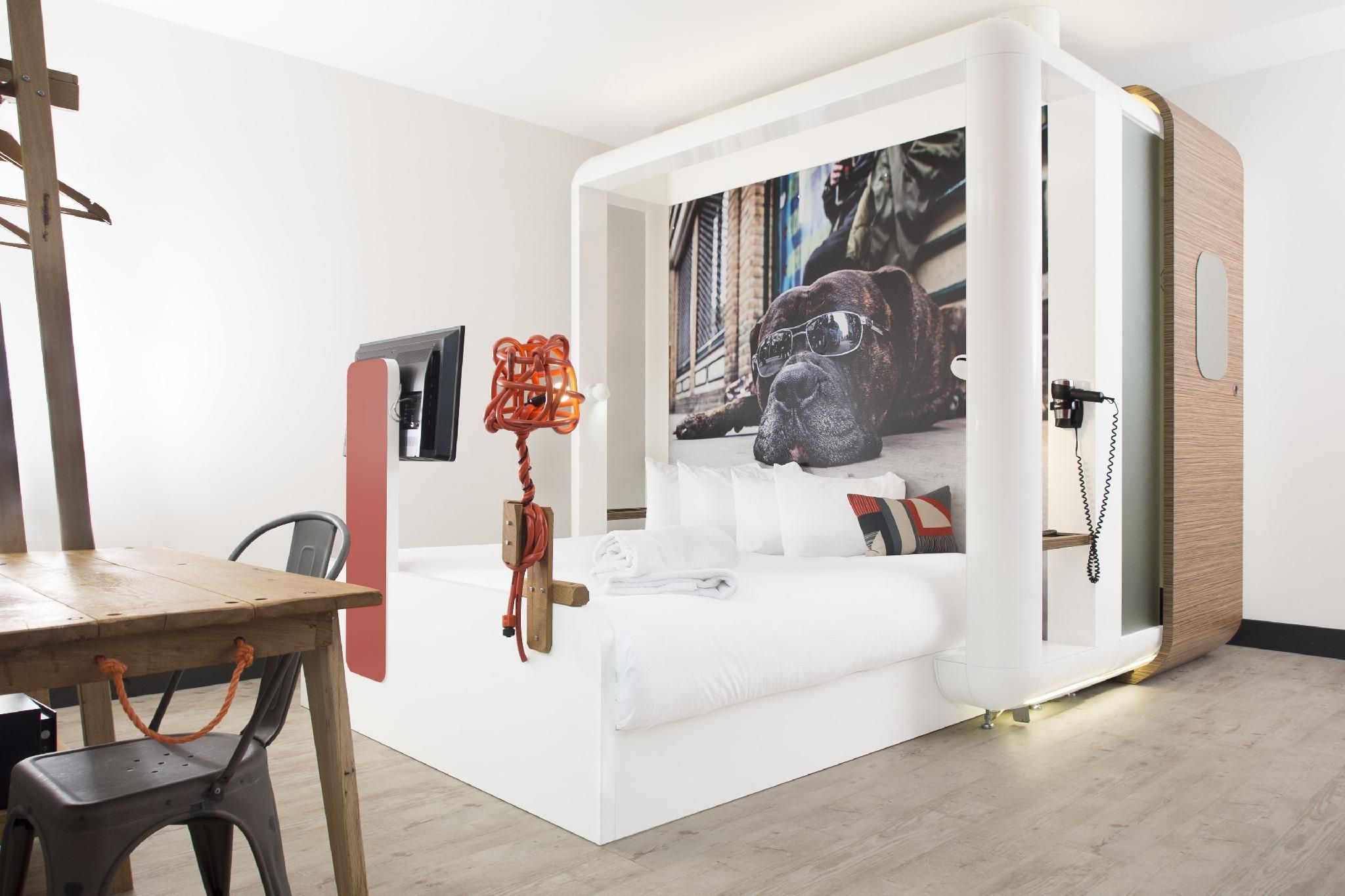 Plush Room