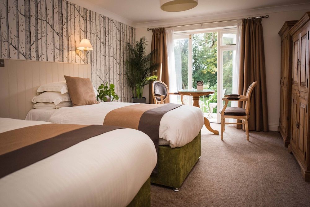 Flackley Ash Country House Hotel Standard Twin Room 4