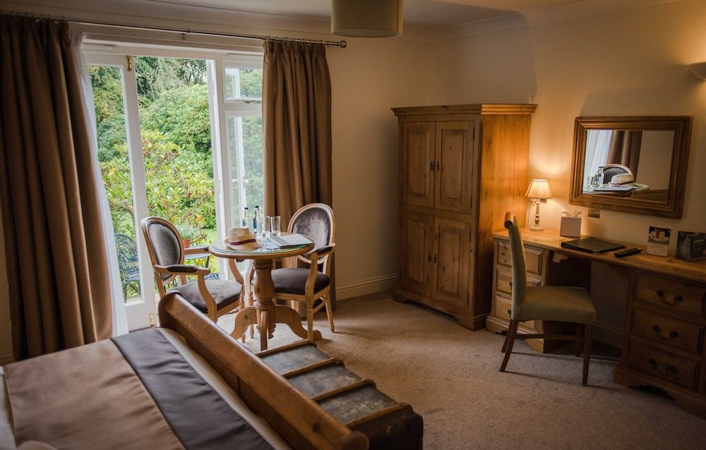 Flackley Ash Country House Hotel Suite 11