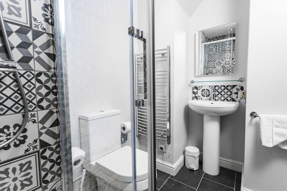 The Dog and Doublet Inn Double Room 13