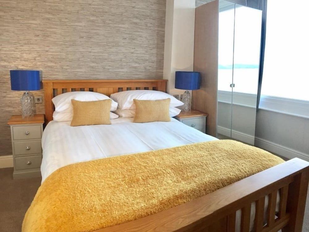 Deluxe Double Room, Ensuite, Sea View (Room 5)