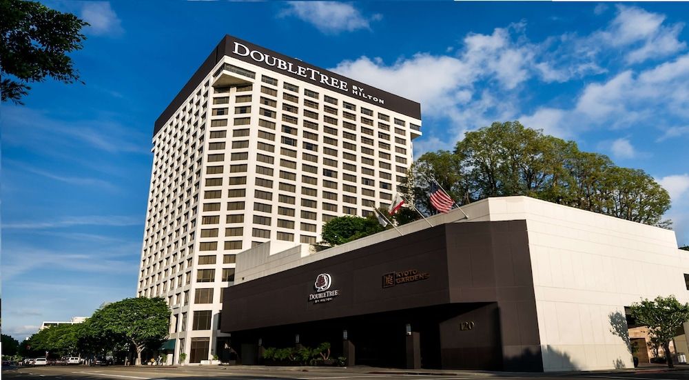undefined DoubleTree by Hilton Hotel Los Angeles Downtown 3