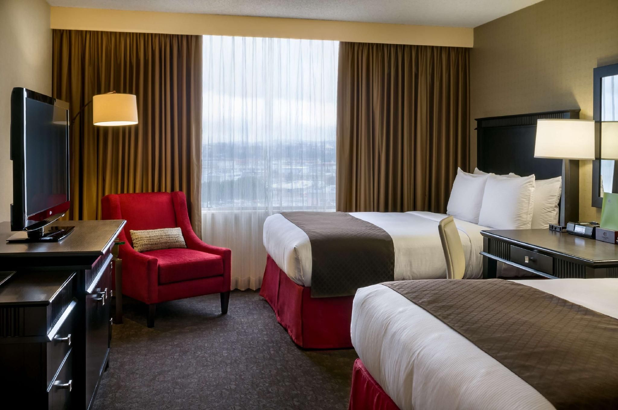 DoubleTree by Hilton Hotel Los Angeles Downtown 2 Queen Beds Garden View 2