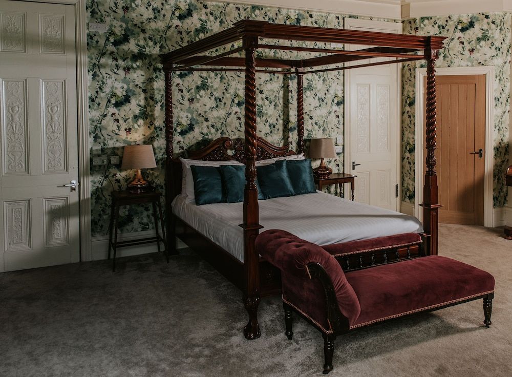 Healing Manor Hotel Junior Suite