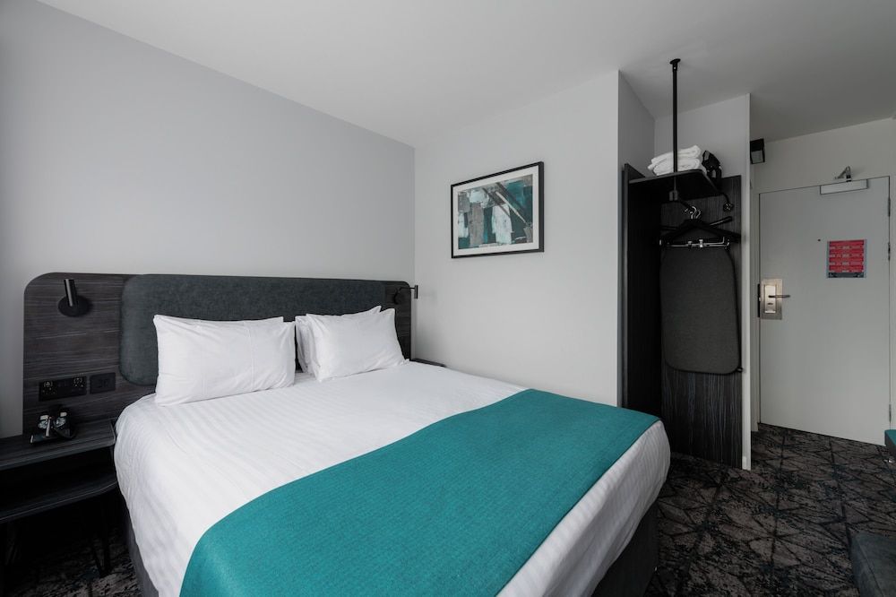 The Normandy Hotel Executive Double Room 2