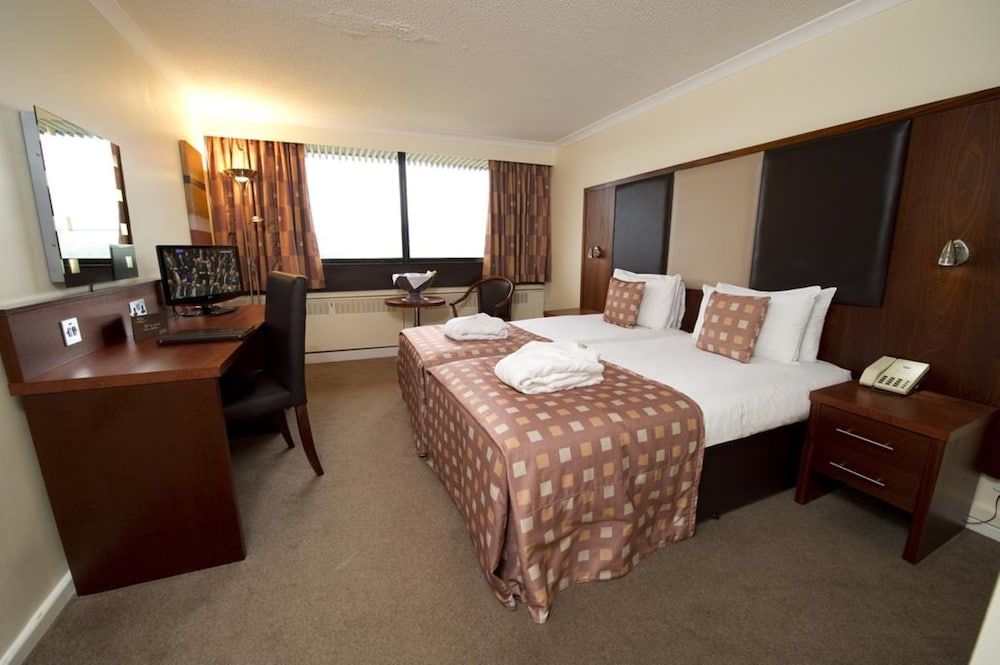 The Normandy Hotel Large Double or Twin Room 4