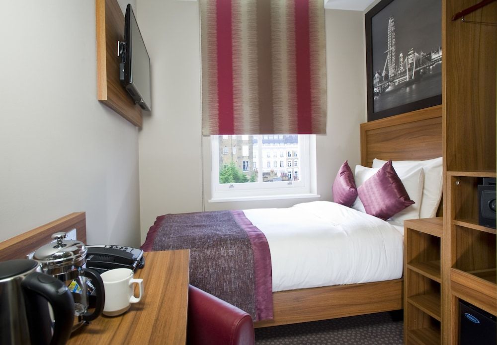 Classic Single Room, Garden View