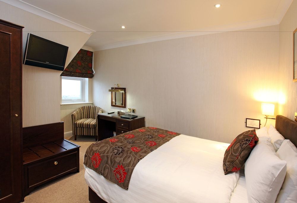 Imperial Hotel Single Room 3