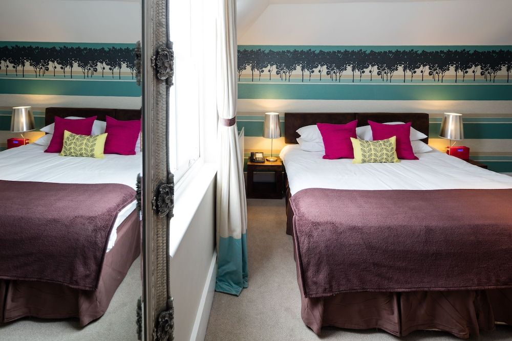 The Victoria Double Room 4