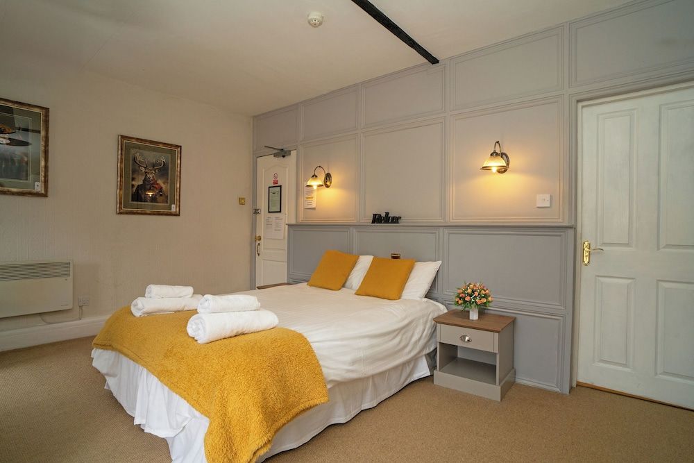 Rams Head Inn Deluxe Suite, Ensuite