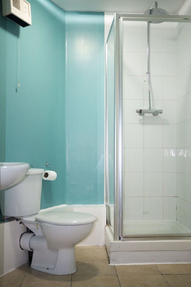 The Maple Hotel Single Room 3