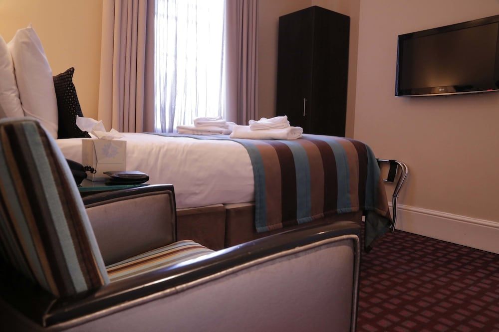 Astors Belgravia Economy Double Room 3