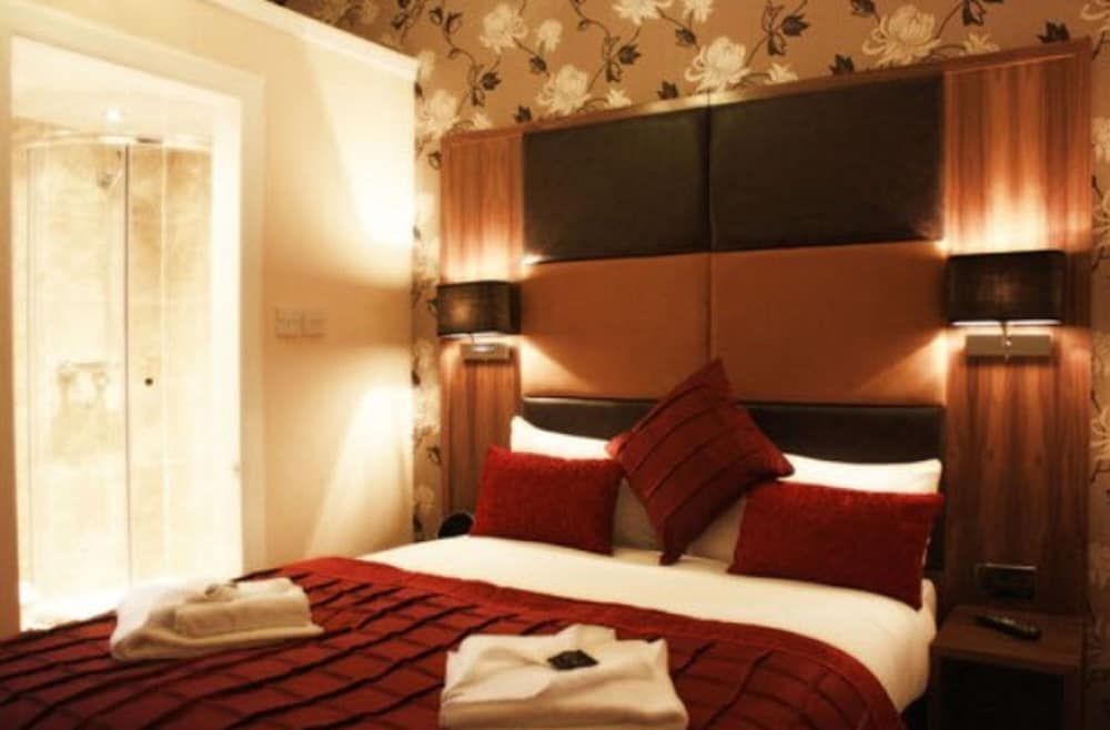 Edinburgh Regency Guest House Double Room 5