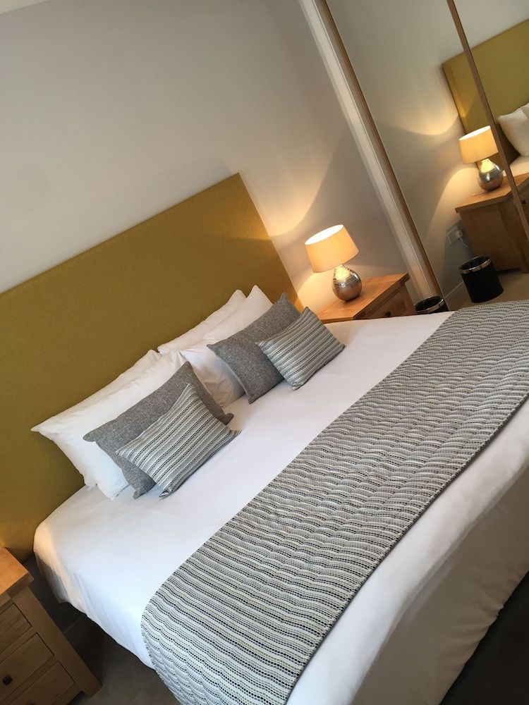 2 Bedroom Deluxe Apartments at Hedgefield location, Culduthel Road
