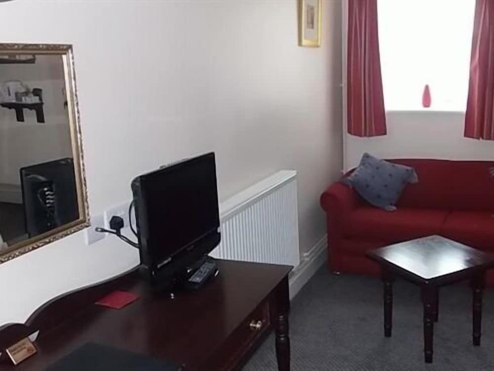 The White Horse Double Room, Ensuite 2