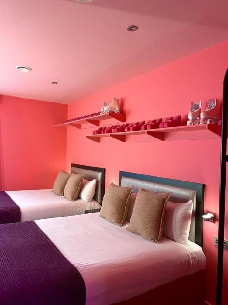 Pink Dreams Apartment