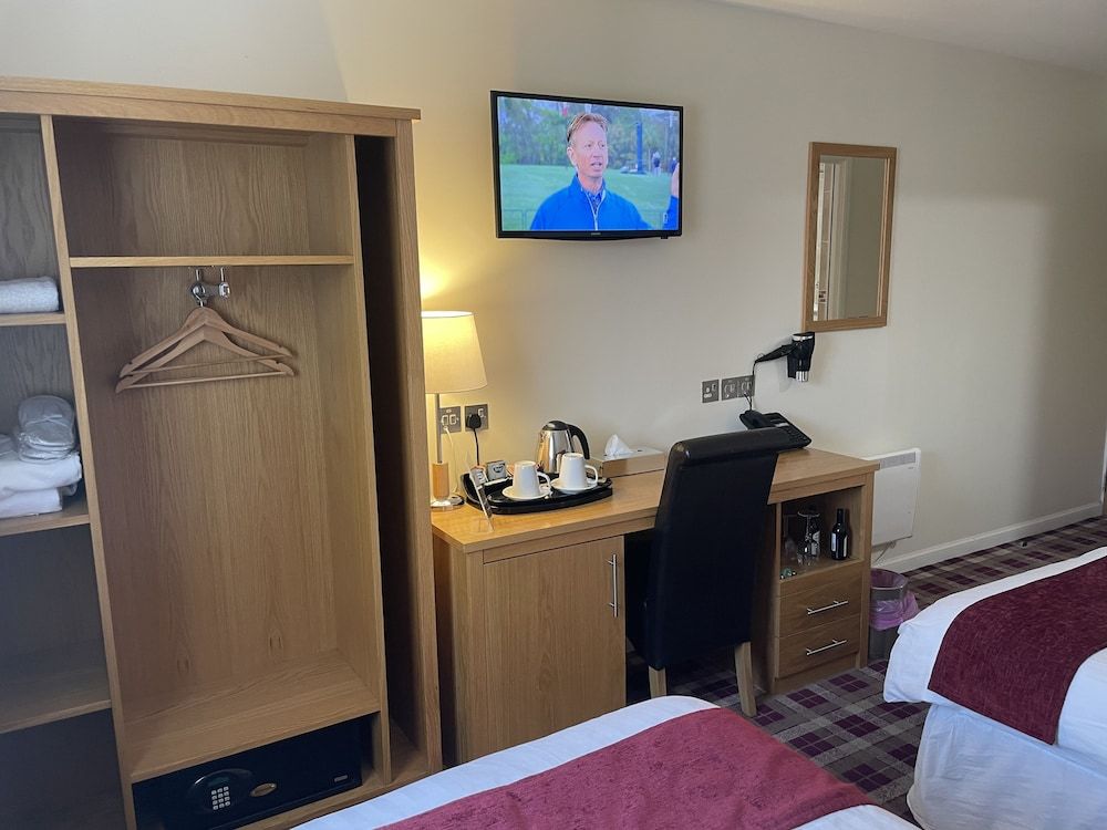 19th Hole Hotel Twin Room 2