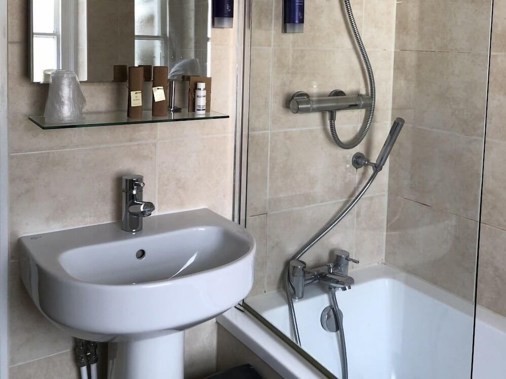 The New Inn Luxury Double Room, Ensuite 5