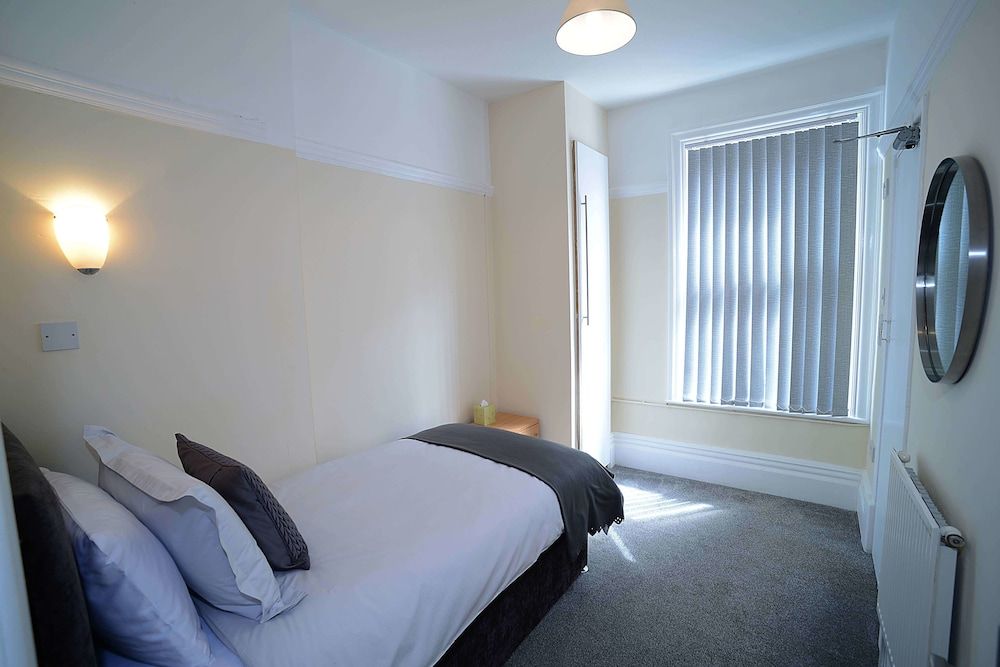 undefined Twelve Holiday Apartments 6