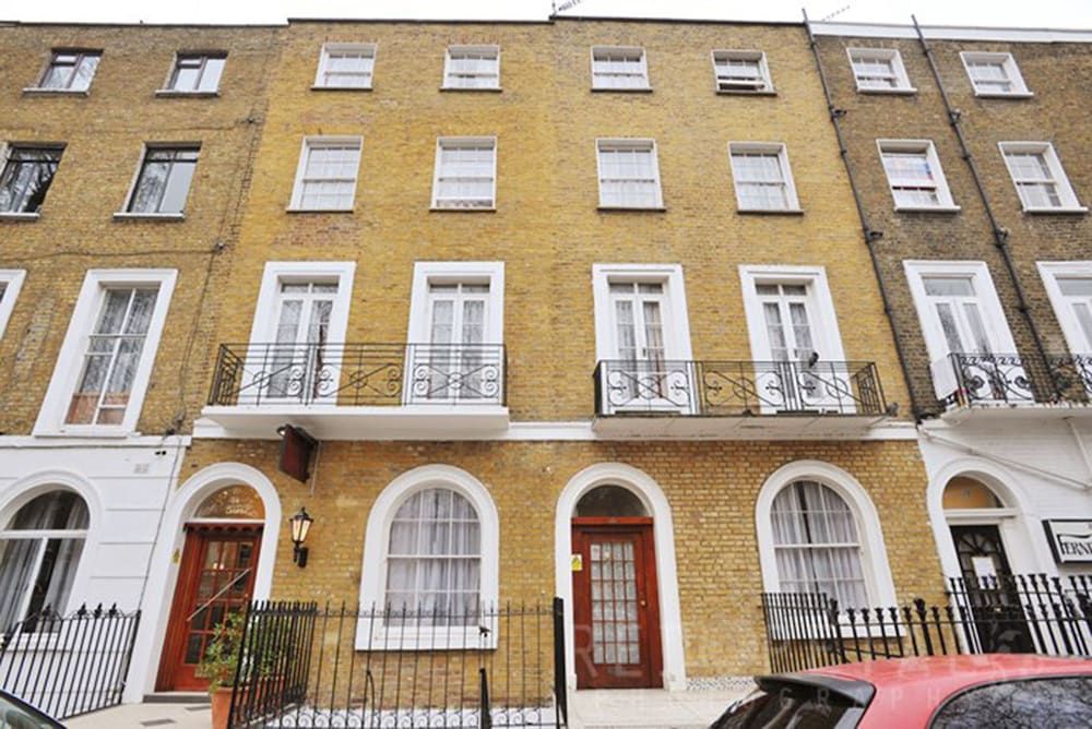 undefined Elmwood Hotel 7