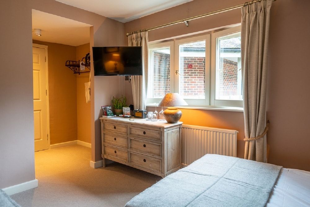 The Bird In Hand Family Quadruple Room 9