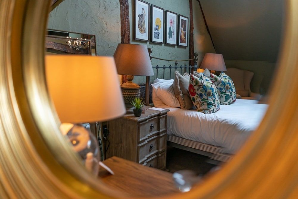 The Bird In Hand Superior Suite, Ensuite 4