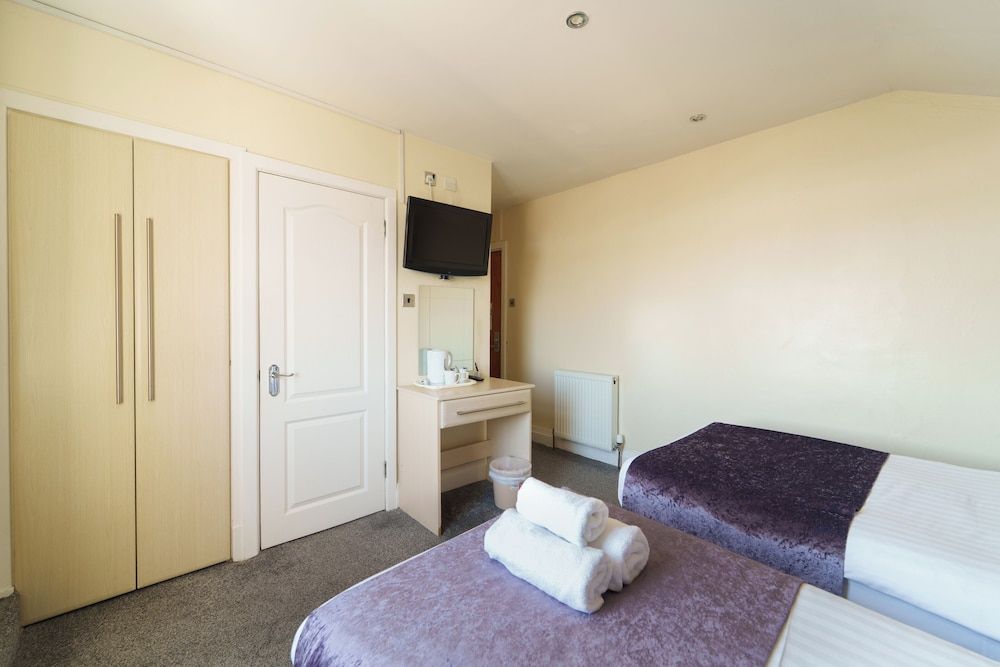 The Royal Boston Hotel by Compass Hospitality Twin Room 3