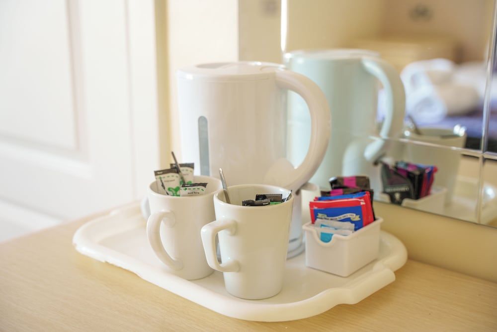 The Royal Boston Hotel by Compass Hospitality Twin Room 5