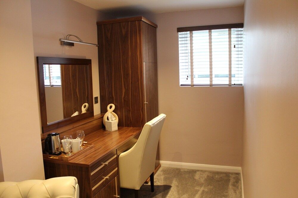 China Fleet Country Club Rosewood Suite 4