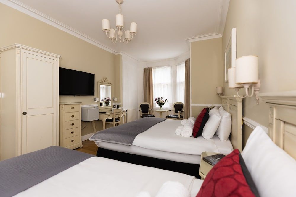 undefined Haymarket Hotel 10