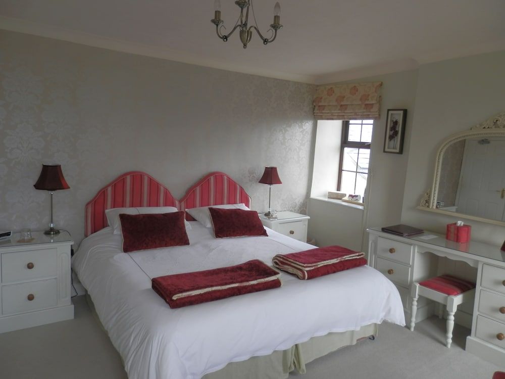 Superior Double Room, Ensuite, Garden View