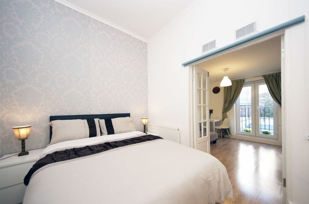 W14 Apartments Standard Apartment, 1 Bedroom 2