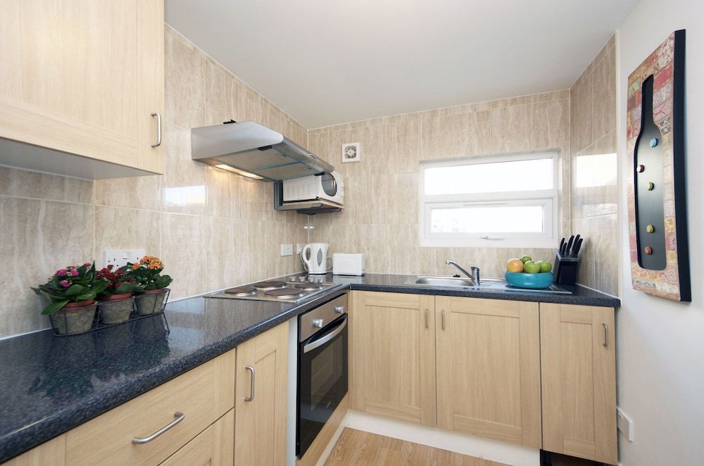 W14 Apartments Standard Apartment, 1 Bedroom 5