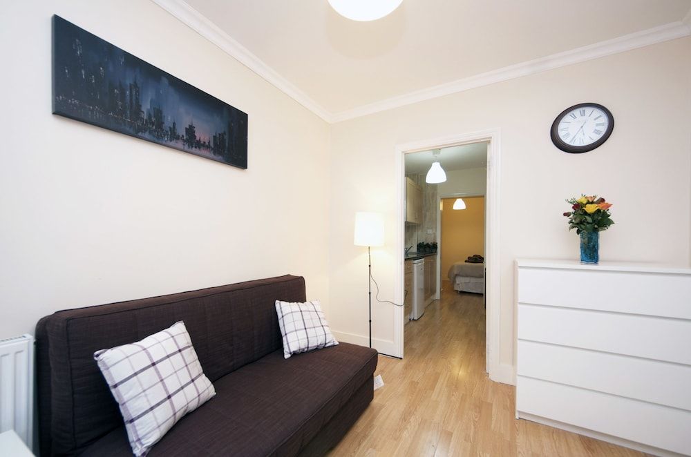 W14 Apartments Apartment, Patio 6