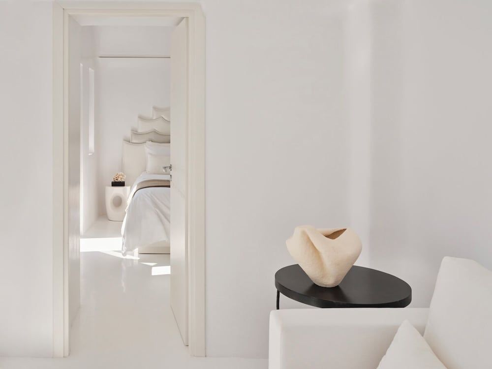 undefined Canaves Sunday 5