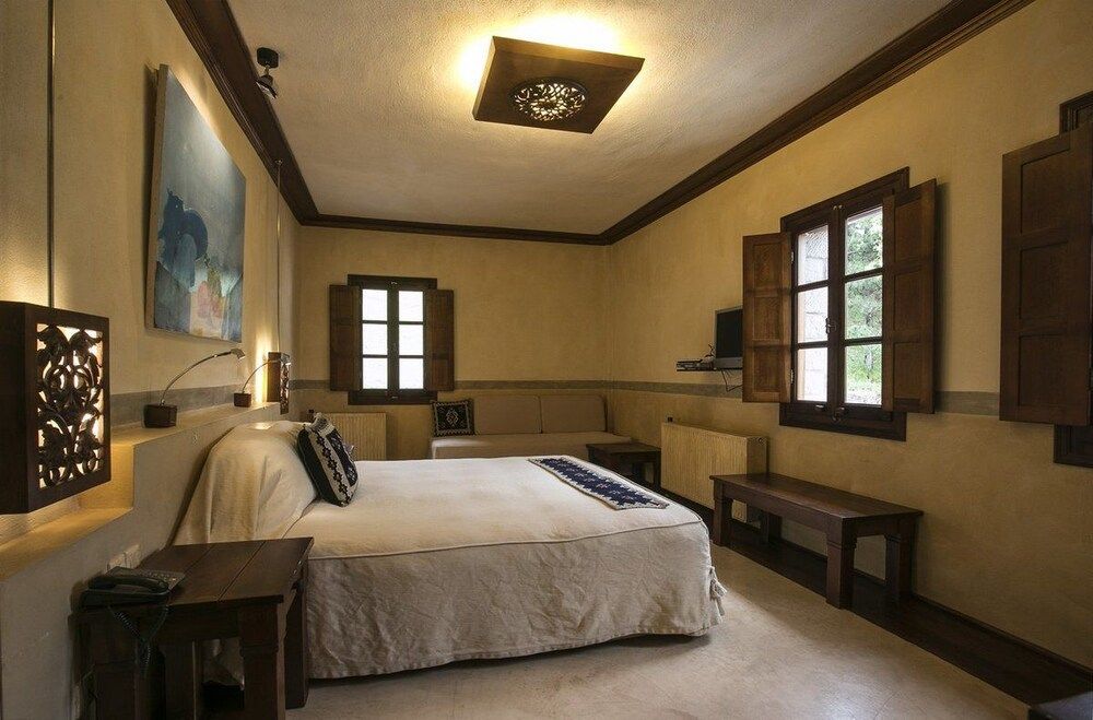 Katogi Averoff Hotel & Winery Junior Suite 3