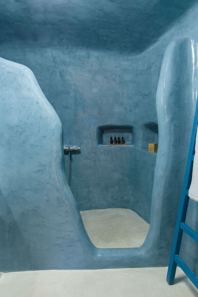 Lagadi Suites by K&K Apanemo Suite by K7K with Exterior Hot Tub 16