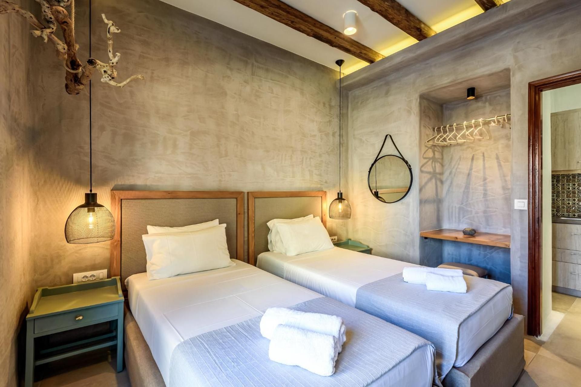 Superior Two-Bedroom Apartment with Balcony, Semi-Sea View