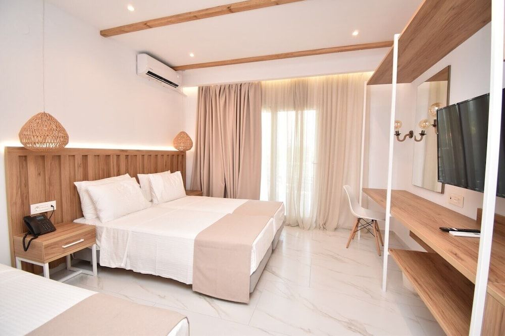 Superior Quadruple Room