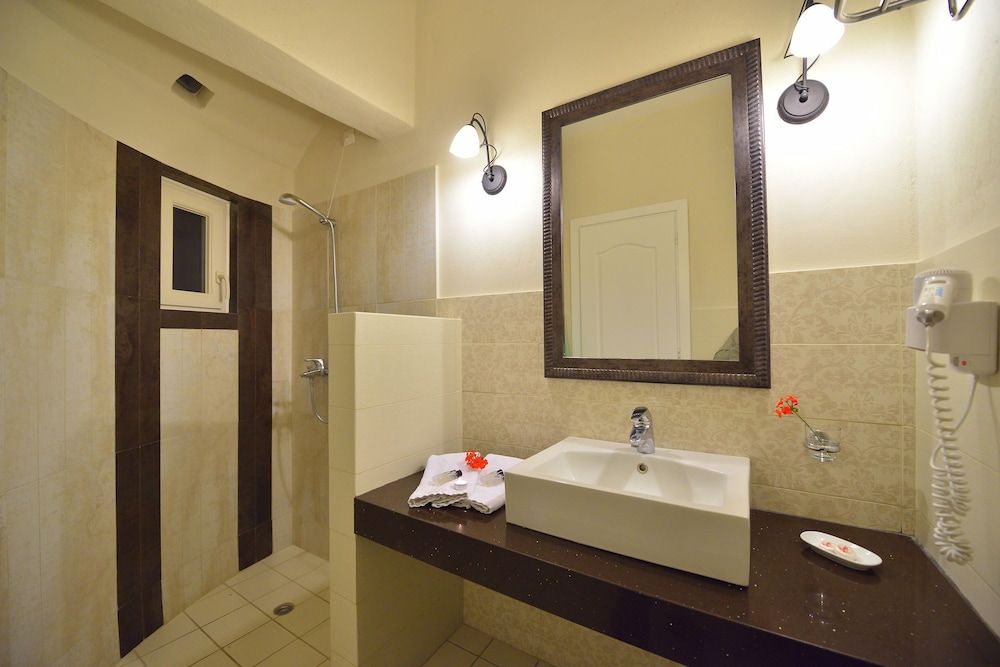 Hotel Pelican Standard Room, Sea View (2) 4