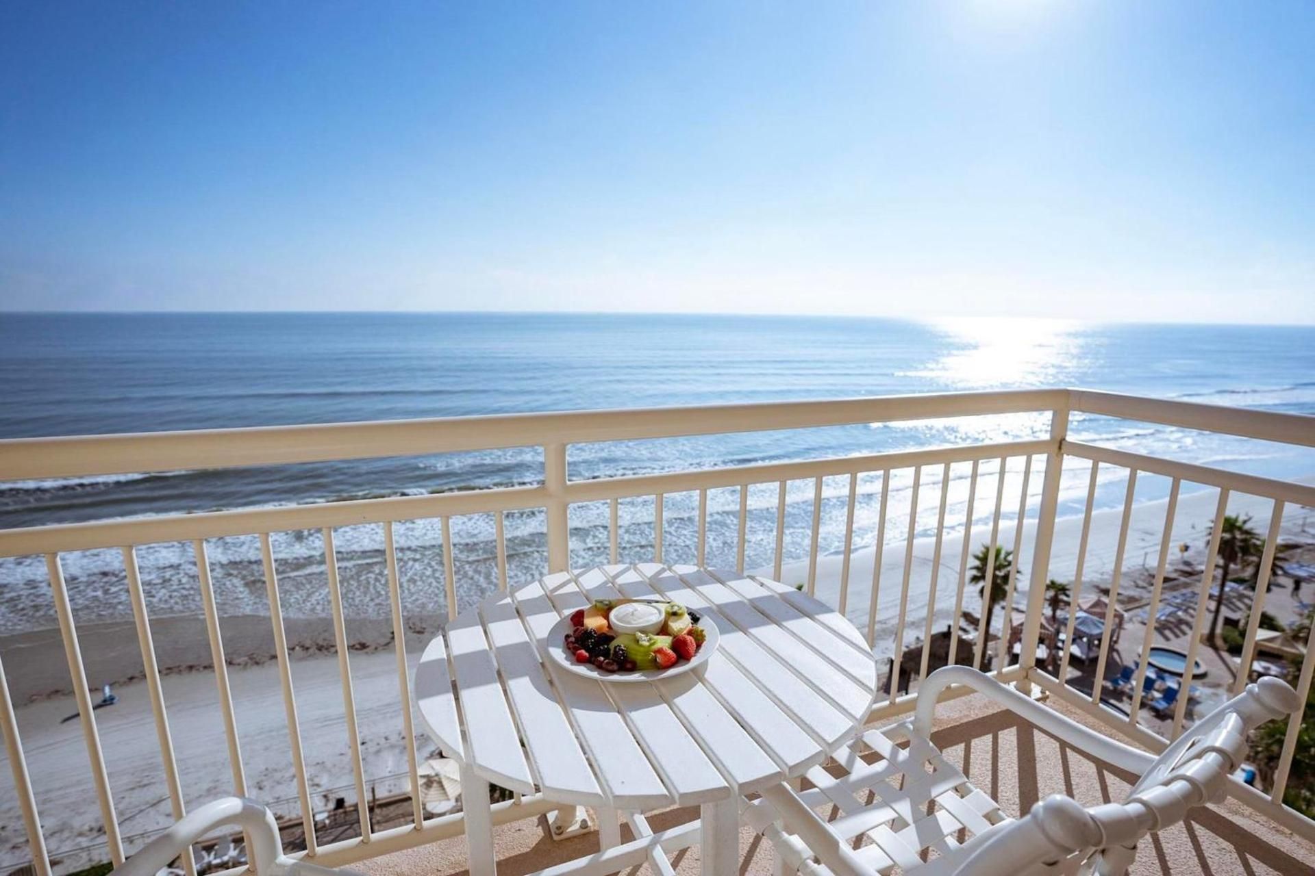 Oceanfront Double Guestroom-Balcony