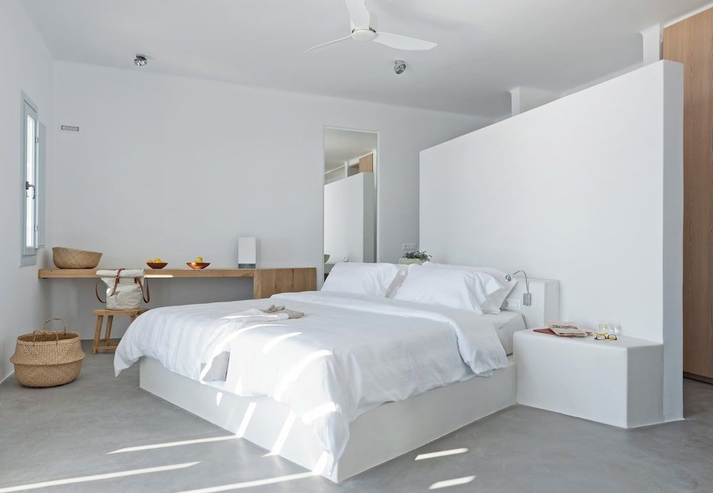 Santorini Heights Luxury Studio Suite, 1 King Bed with Sofa bed, Sea View (Infinite Horizon) 3