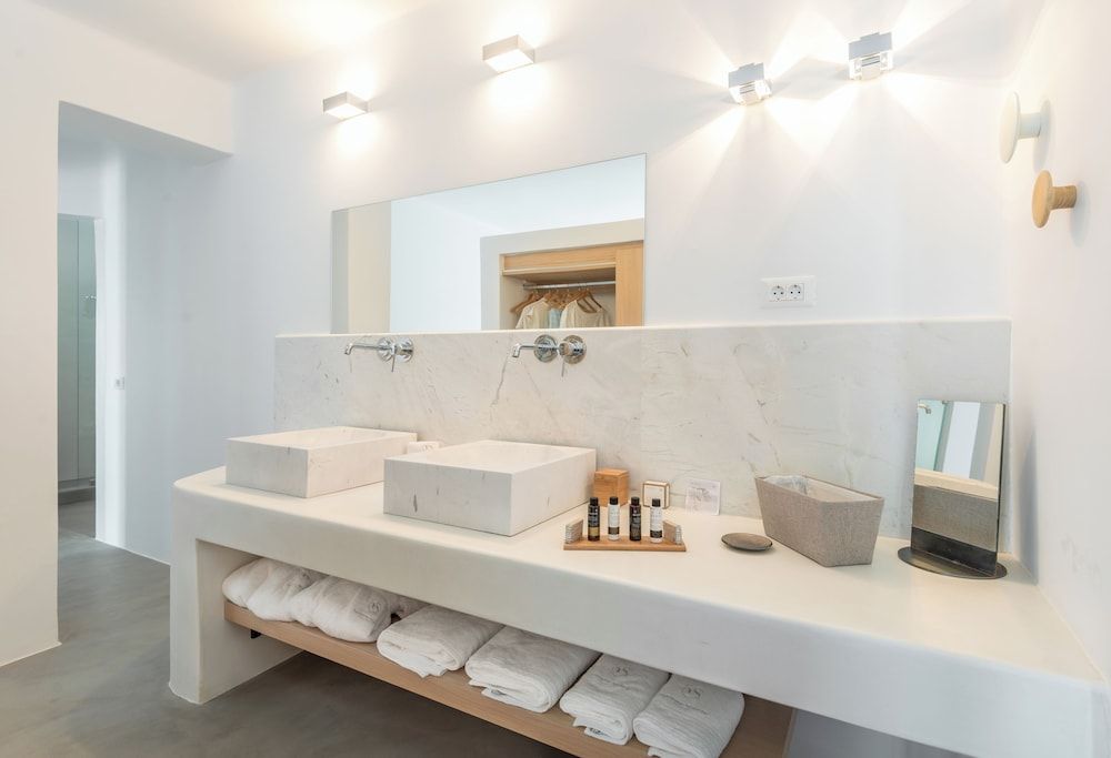 Santorini Heights Luxury Studio Suite, 1 King Bed with Sofa bed, Sea View (Infinite Horizon) 6