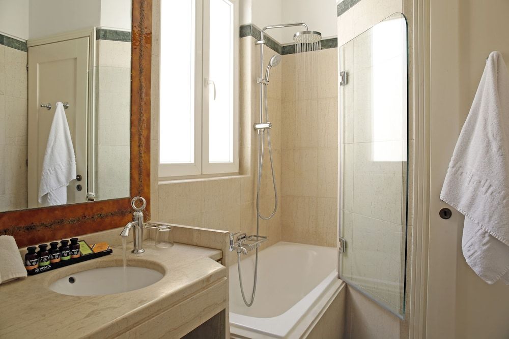 Siora Vittoria Boutique Hotel Deluxe Double Room 6