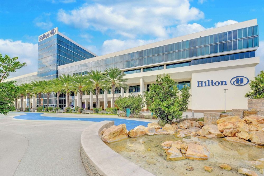 undefined Hilton Anaheim 4